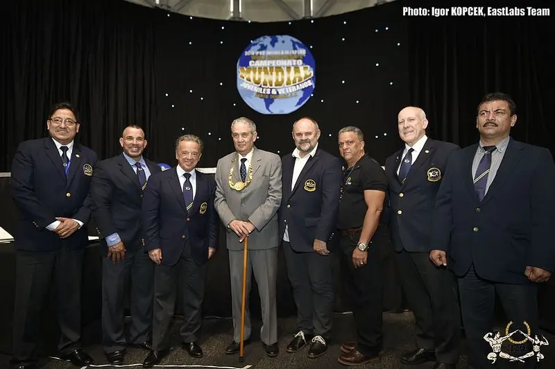 DR. JOSE JOAQUIN PUELLO RECEIVED IFBB GOLD ORDER — Galery DR. JOSE JOAQUIN PUELLO RECEIVED IFBB GOLD ORDER