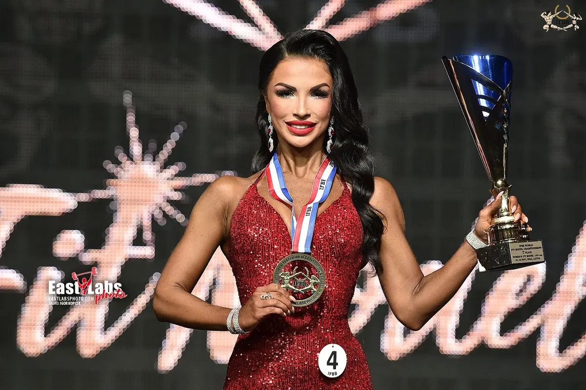 2021 IFBB World FitModel Championships Riga