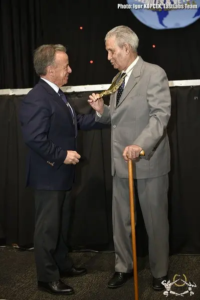 DR. JOSE JOAQUIN PUELLO RECEIVED IFBB GOLD ORDER — Galery DR. JOSE JOAQUIN PUELLO RECEIVED IFBB GOLD ORDER
