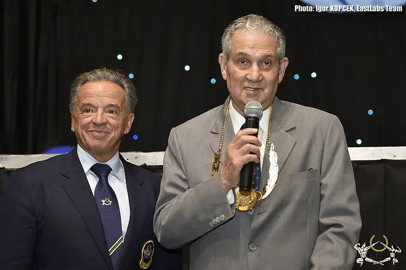 DR. JOSE JOAQUIN PUELLO RECEIVED IFBB GOLD ORDER — Galery DR. JOSE JOAQUIN PUELLO RECEIVED IFBB GOLD ORDER