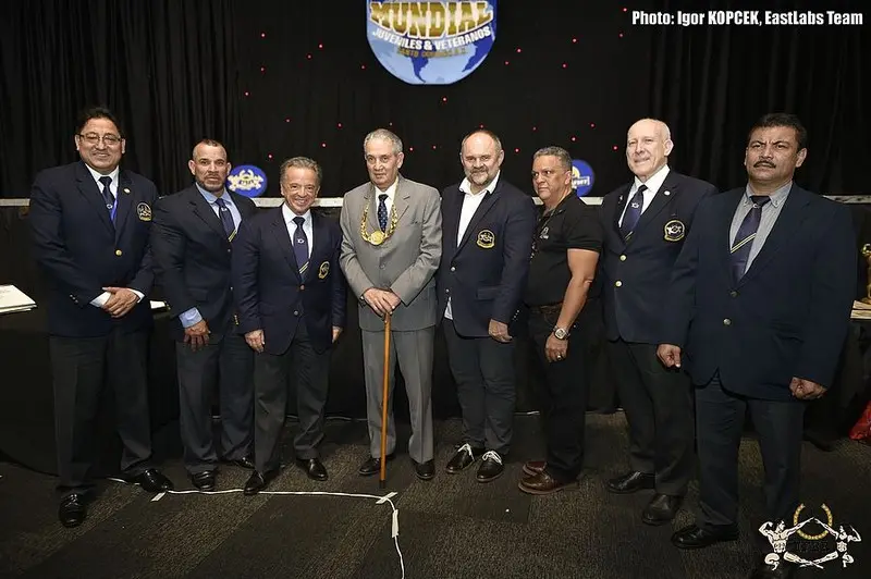 DR. JOSE JOAQUIN PUELLO RECEIVED IFBB GOLD ORDER — Galery DR. JOSE JOAQUIN PUELLO RECEIVED IFBB GOLD ORDER