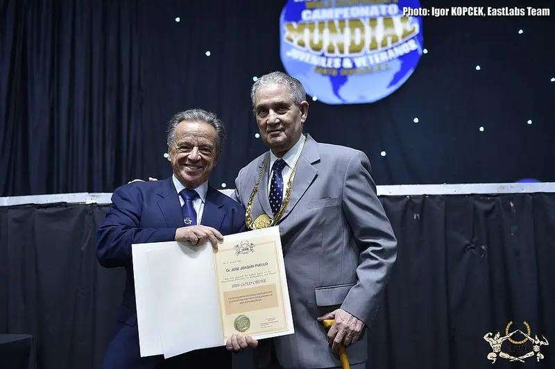 DR. JOSE JOAQUIN PUELLO RECEIVED IFBB GOLD ORDER — Galery DR. JOSE JOAQUIN PUELLO RECEIVED IFBB GOLD ORDER