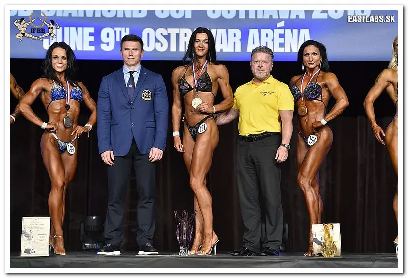 2018 IFBB DIAMOND CUP OSTRAVA-Bodyfitness 163cm plus — Galery 2018 IFBB DIAMOND CUP OSTRAVA-Bodyfitness 163cm plus