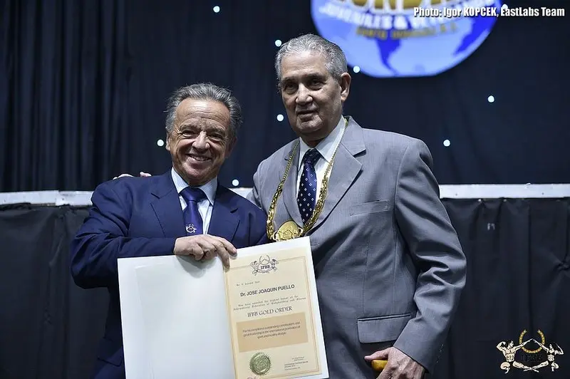 DR. JOSE JOAQUIN PUELLO RECEIVED IFBB GOLD ORDER — Galery DR. JOSE JOAQUIN PUELLO RECEIVED IFBB GOLD ORDER